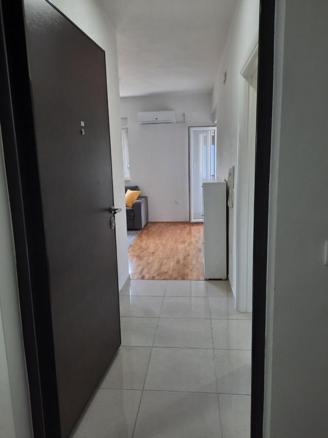 Apartment ชาพลินา ภายนอก รูปภาพ